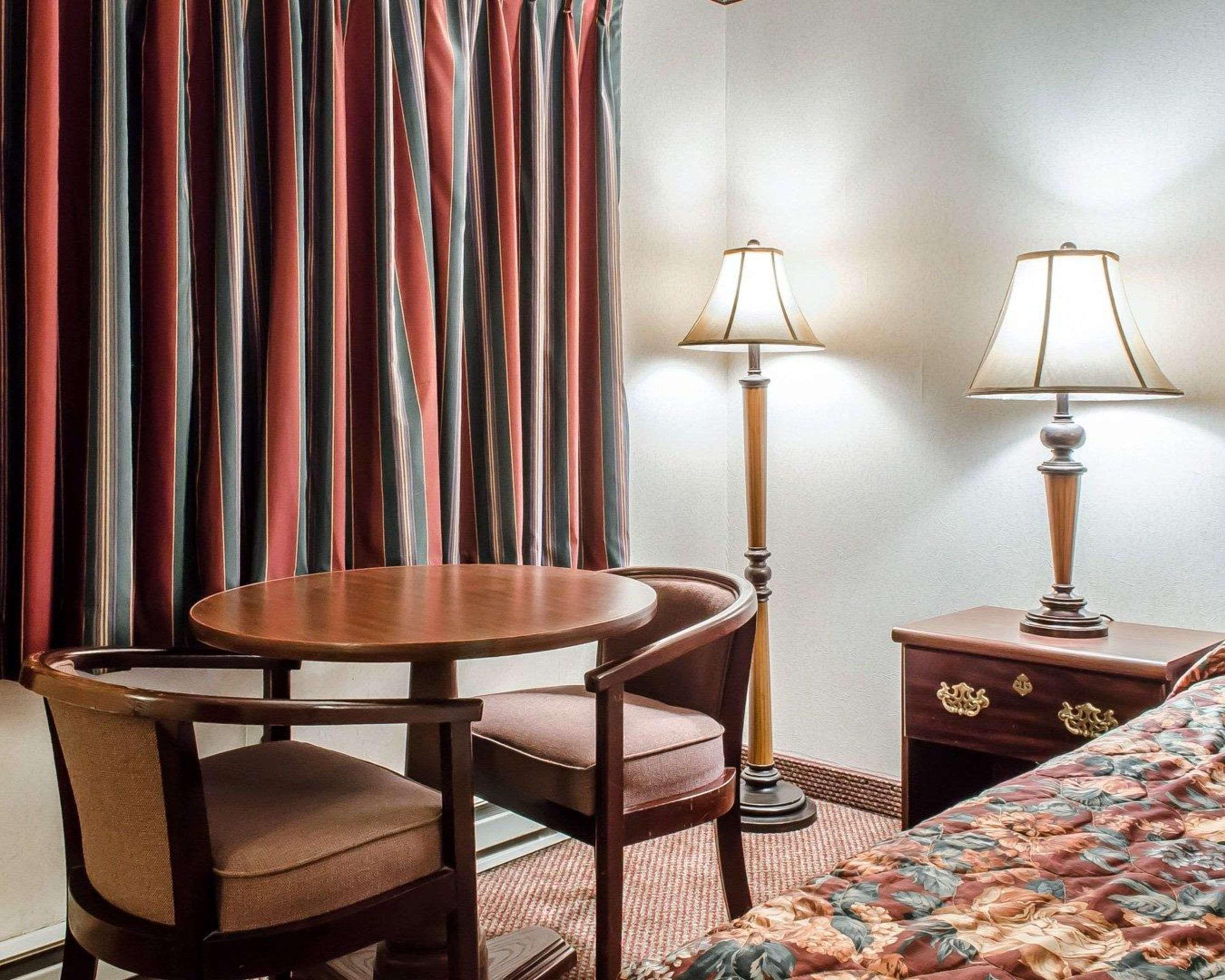 Econo Lodge Frackville Esterno foto